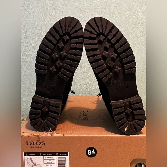 Taos Footwear Women's Boots “Groupie” size 8-8.5 - Picture 4 of 5